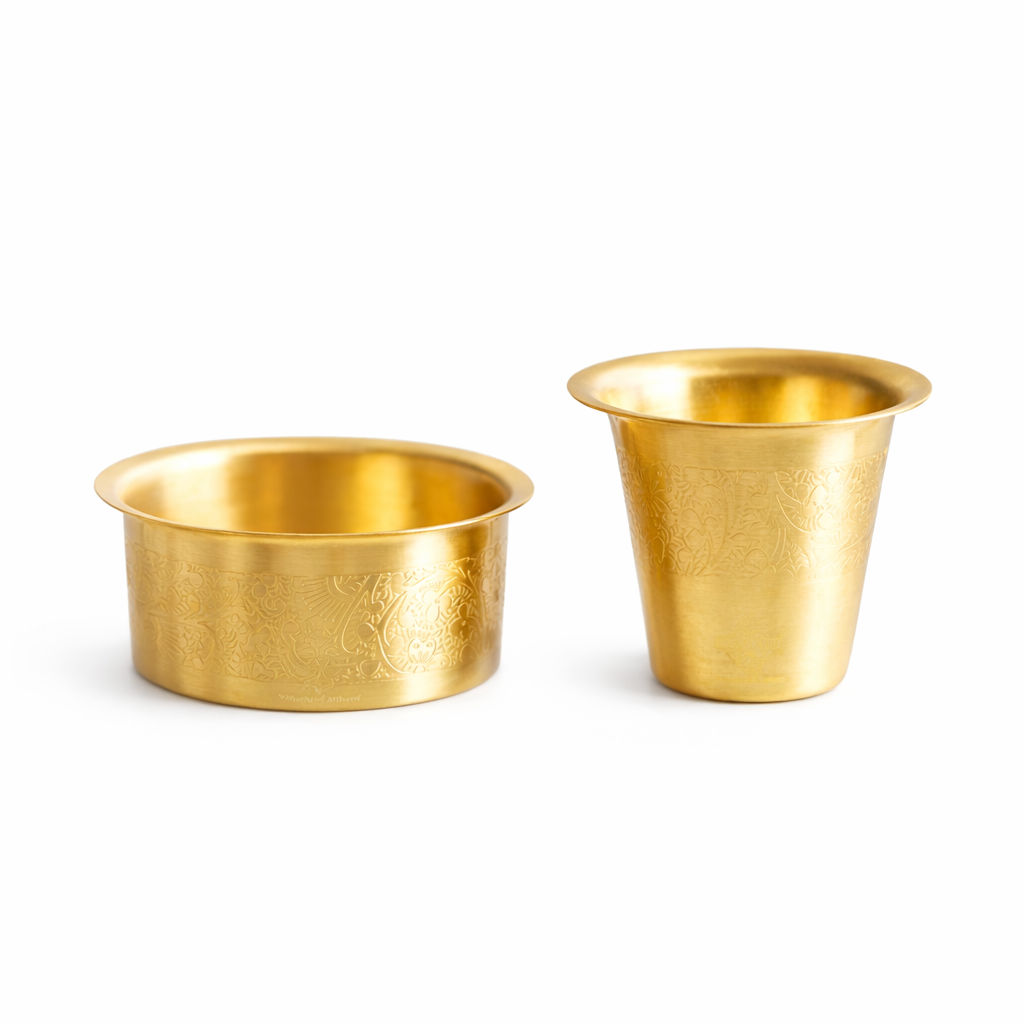 Pure Brass Dabra Set With 290 ML Capacity - Embossed Finish